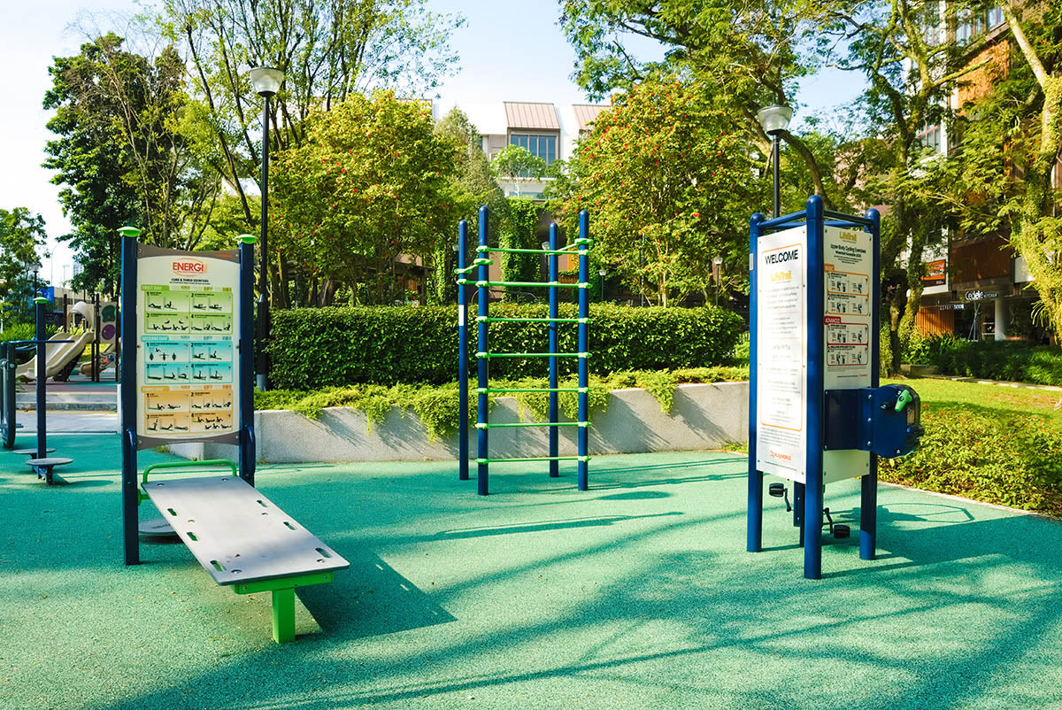 Playworld ENERGI and LifeTrail stations offers low-impact workouts for strength, mobility, and overall well-being.