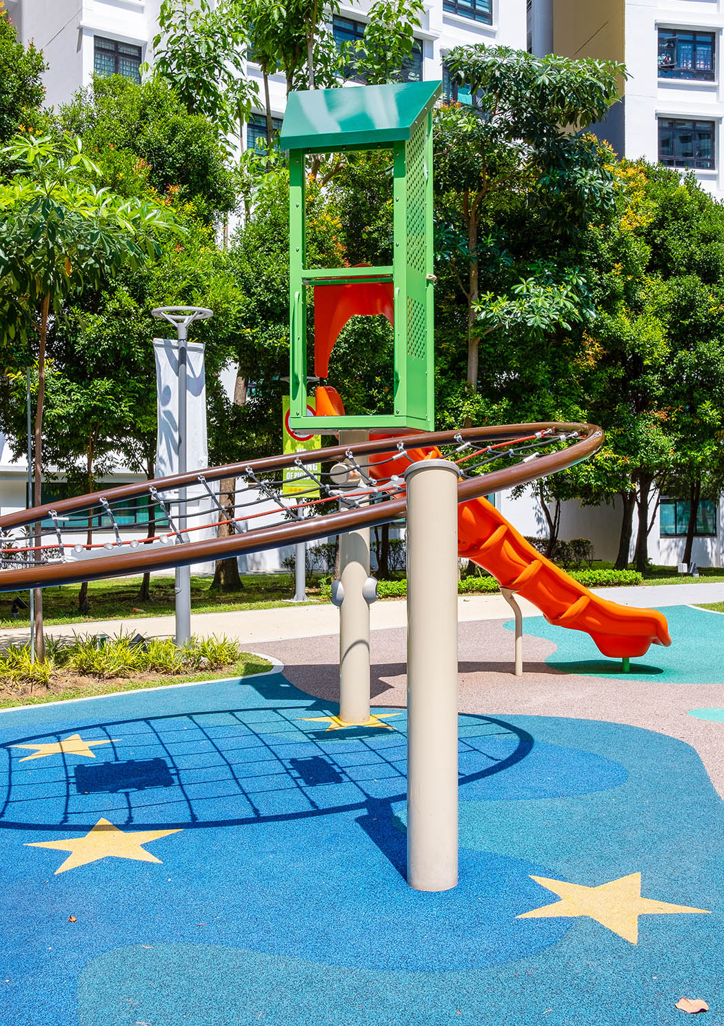 Jelutung Harbour Park playground features Playworld’s InfiNET, offering dynamic climbing and barrier-free nets.