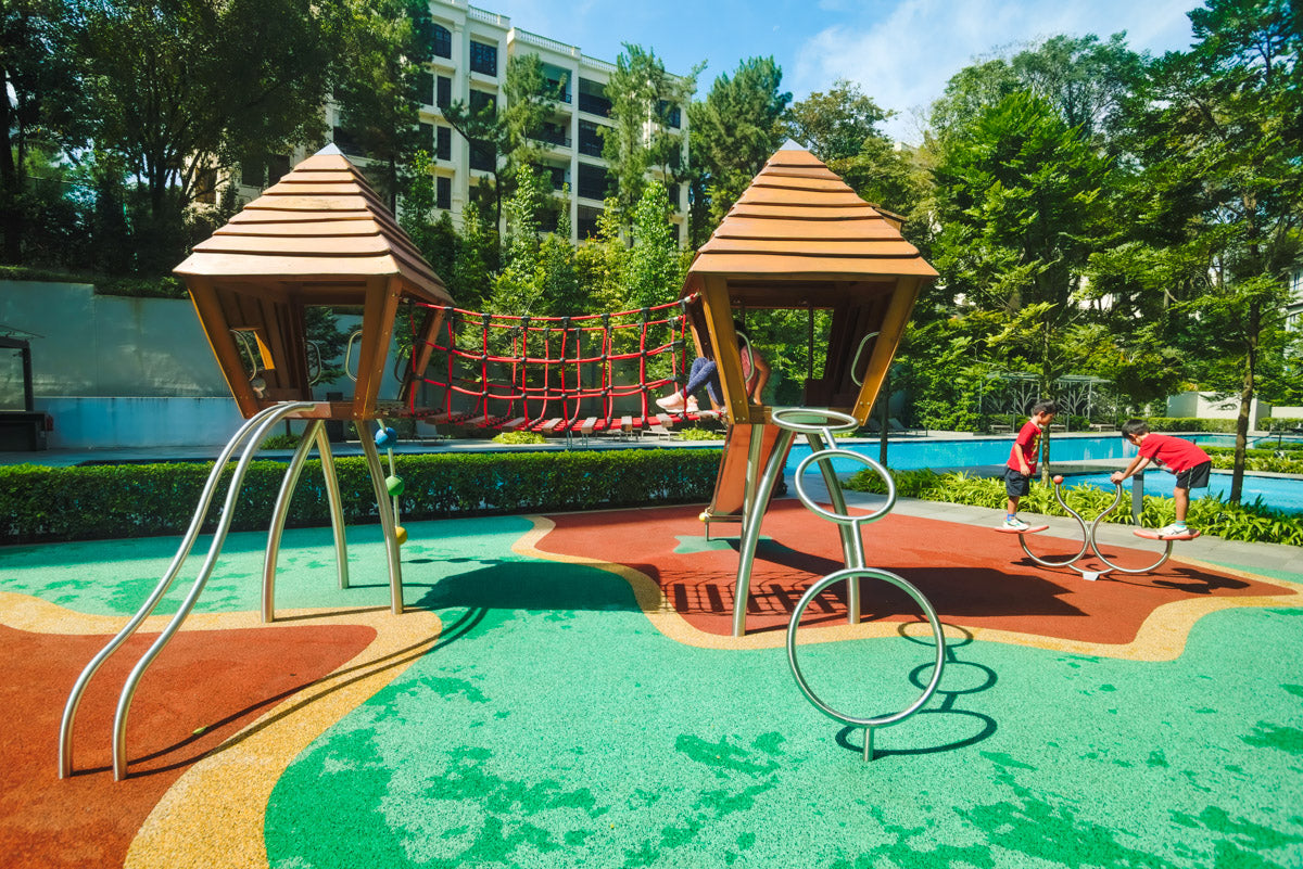 Stilum play combination with climbing balls, wobble bridge, playhouses, and slide for active, imaginative fun.