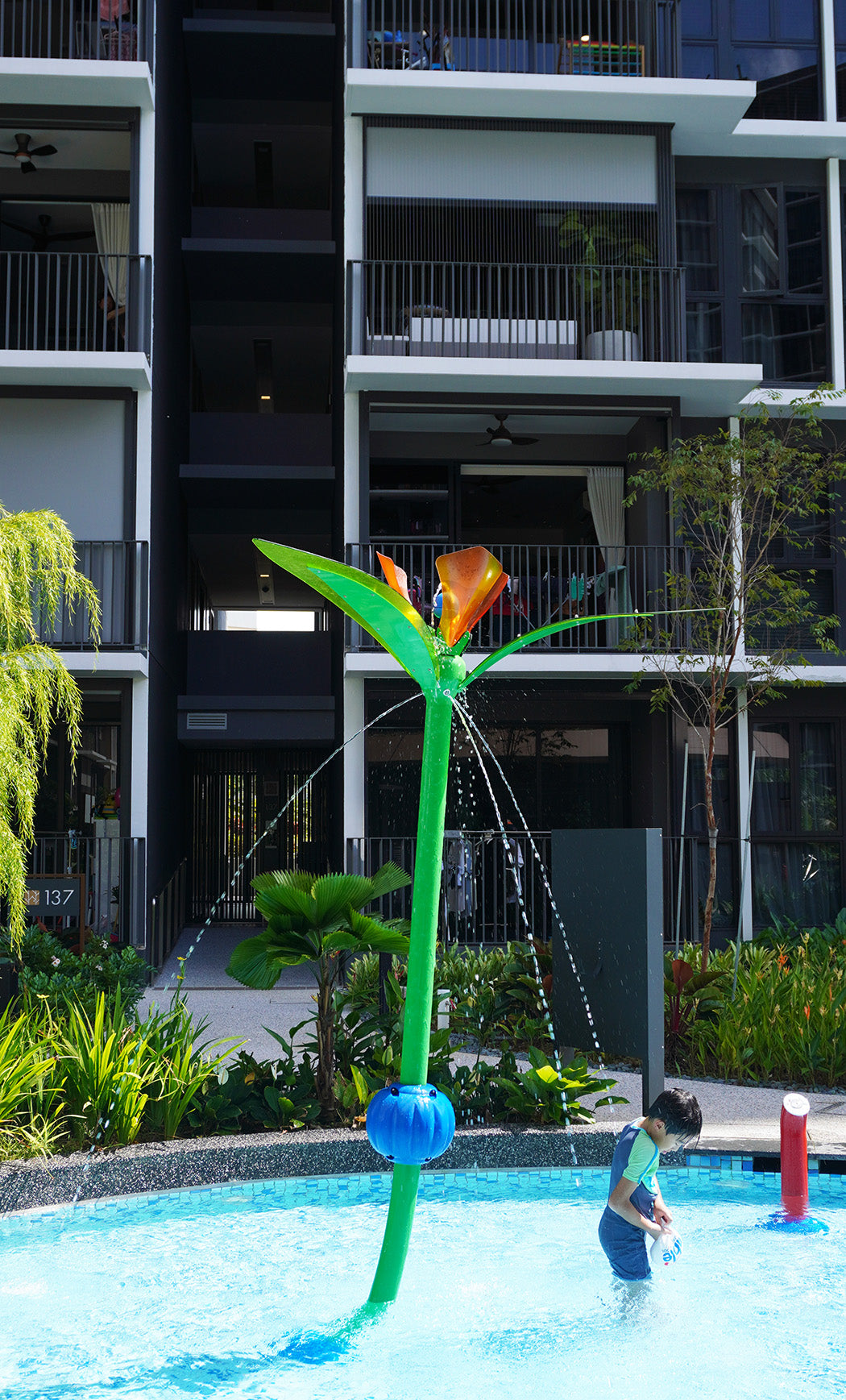 Parc Central Residence features Vortex International equipment with a handle to control the water direction and flow.