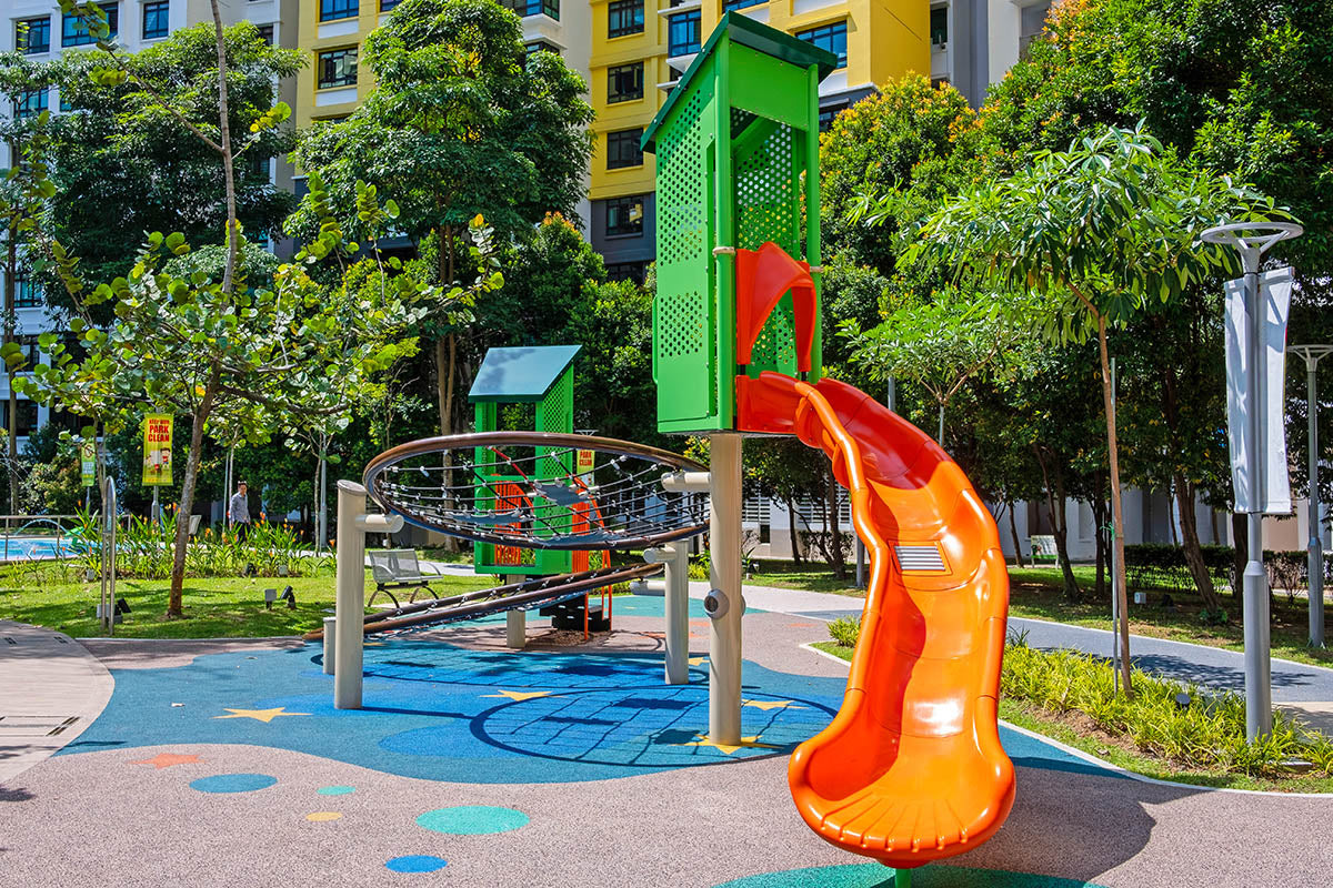 Playworld’s InfiNET offers dynamic climbing challenges, barrier-free nets, and a slide for fun-filled play.